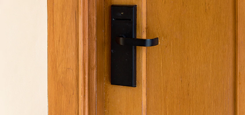 Quick Response Locksmith For Lock Repair in Oasis, California