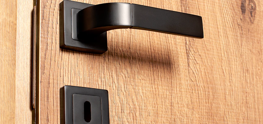 Weekend Lockout Assistance Troubleshooting in Oasis, California